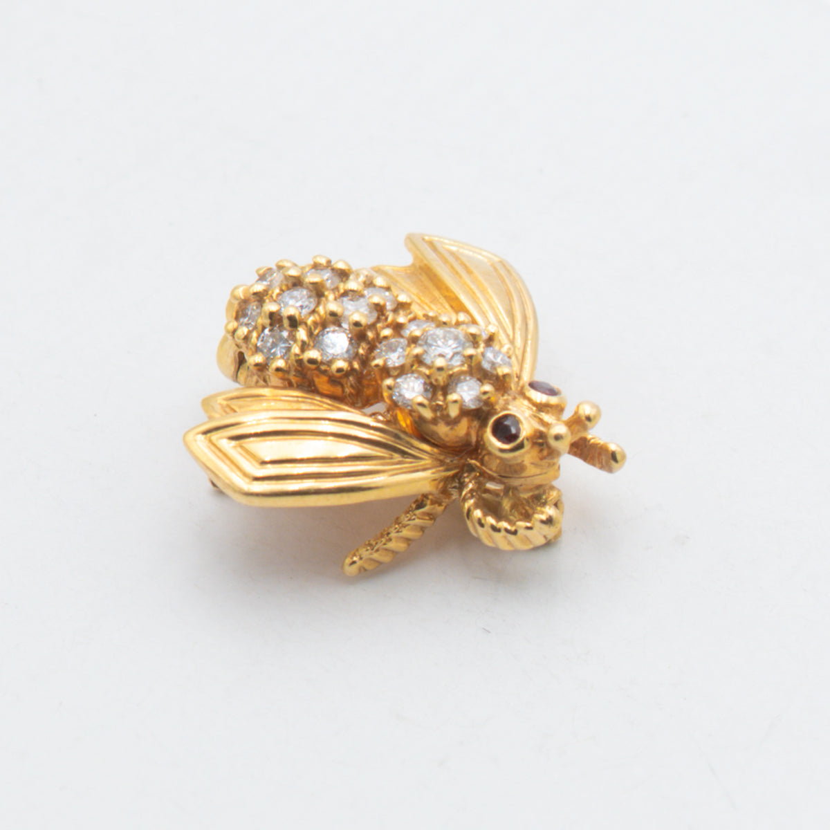 18 Karat Yellow Gold Tiffany Diamond Bee Brooch – STATE
